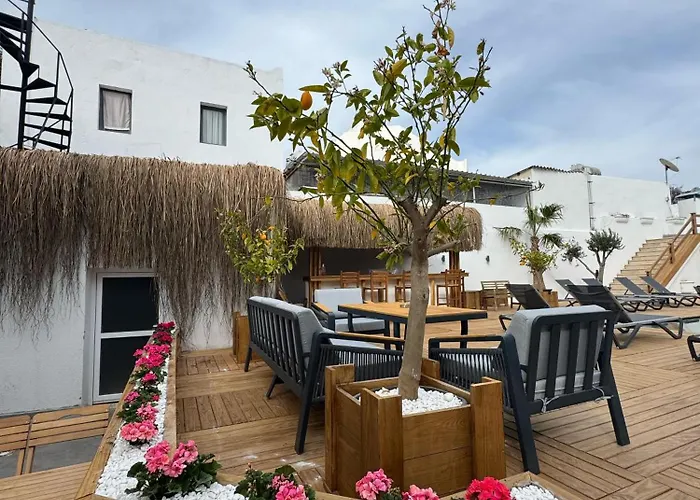 Costa Viva Hotel *
